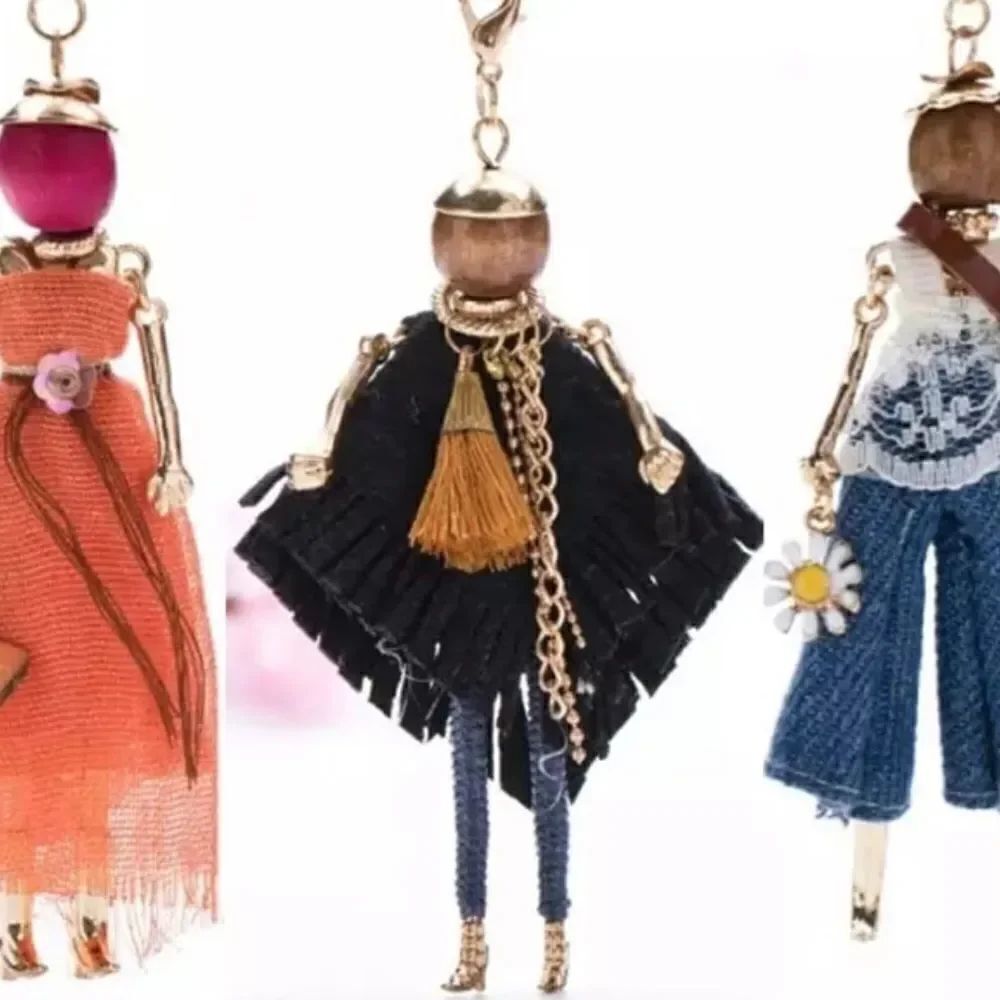 PONCHO FASHIONISTA Doll Long Necklace! - Picture 9 of 9